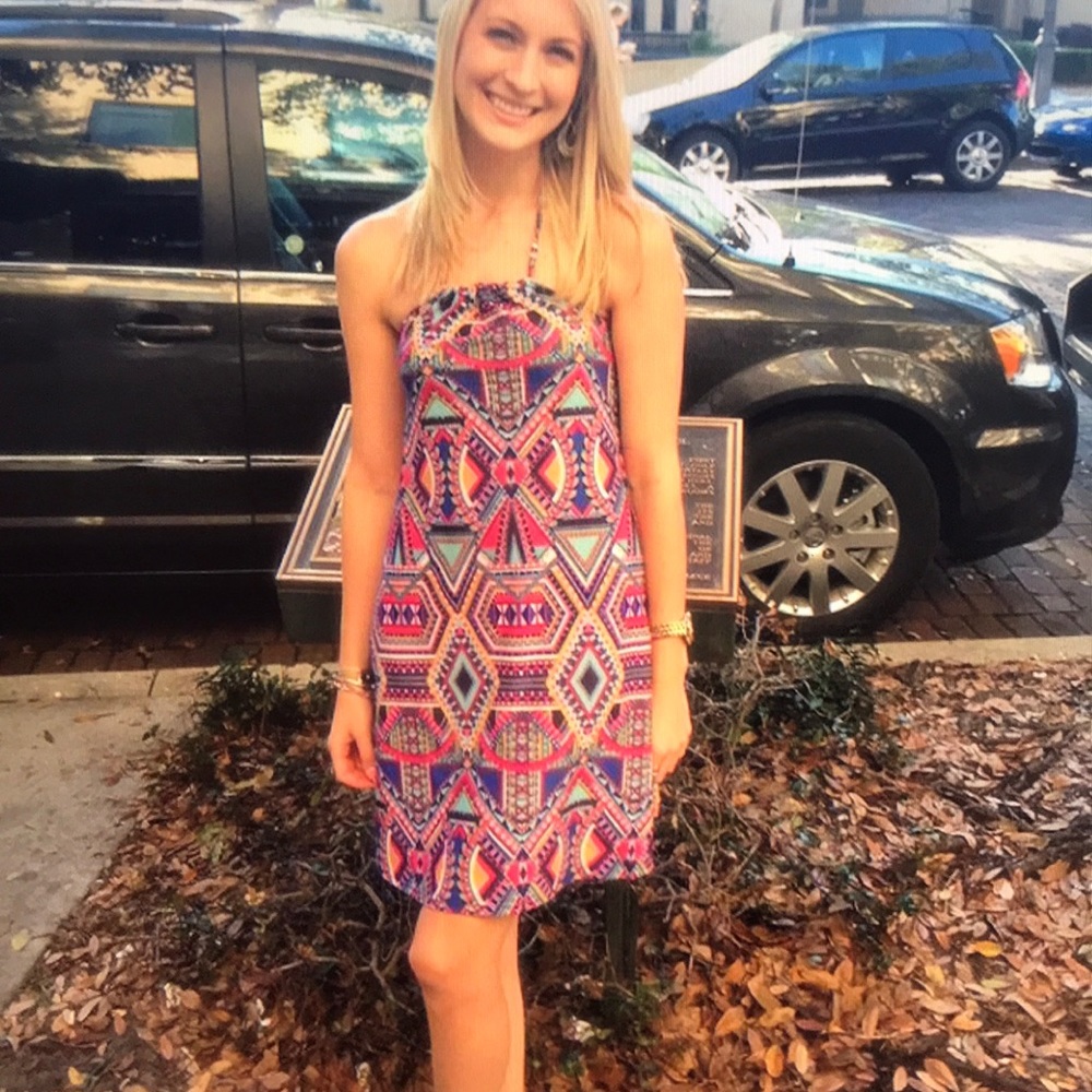 Viereck Halter Dress